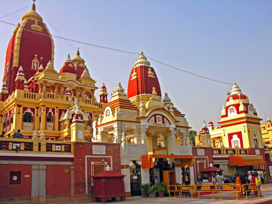 Tới thăm 6 ngôi đền linh thiêng nhất New Delhi, Ấn Độ Tới thăm 6 ngôi đền linh thiêng nhất New Delhi, Ấn Độ