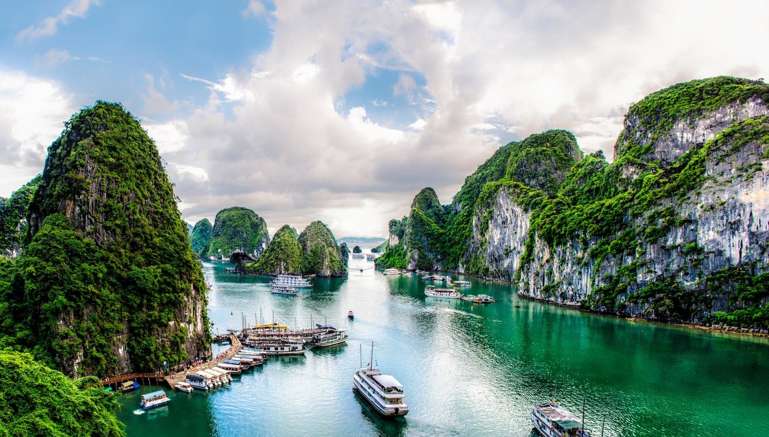 7 điểm đến tuyệt vời ở Việt Nam hấp dẫn du khách nước ngoài 7 điểm đến tuyệt vời ở Việt Nam hấp dẫn du khách nước ngoài