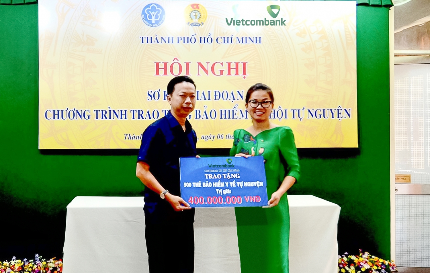 Tuy nhiên, nếu ăn sai cách thì nó có thể gây hại, thậm chí âm thầm gây bệnh ung thư. Vietcombank TP HCM tiếp tục ủng hộ 2,2 tỷ đồng hỗ trợ đoàn viên khó khăn trên địa bàn tham gia bảo hiểm y tế