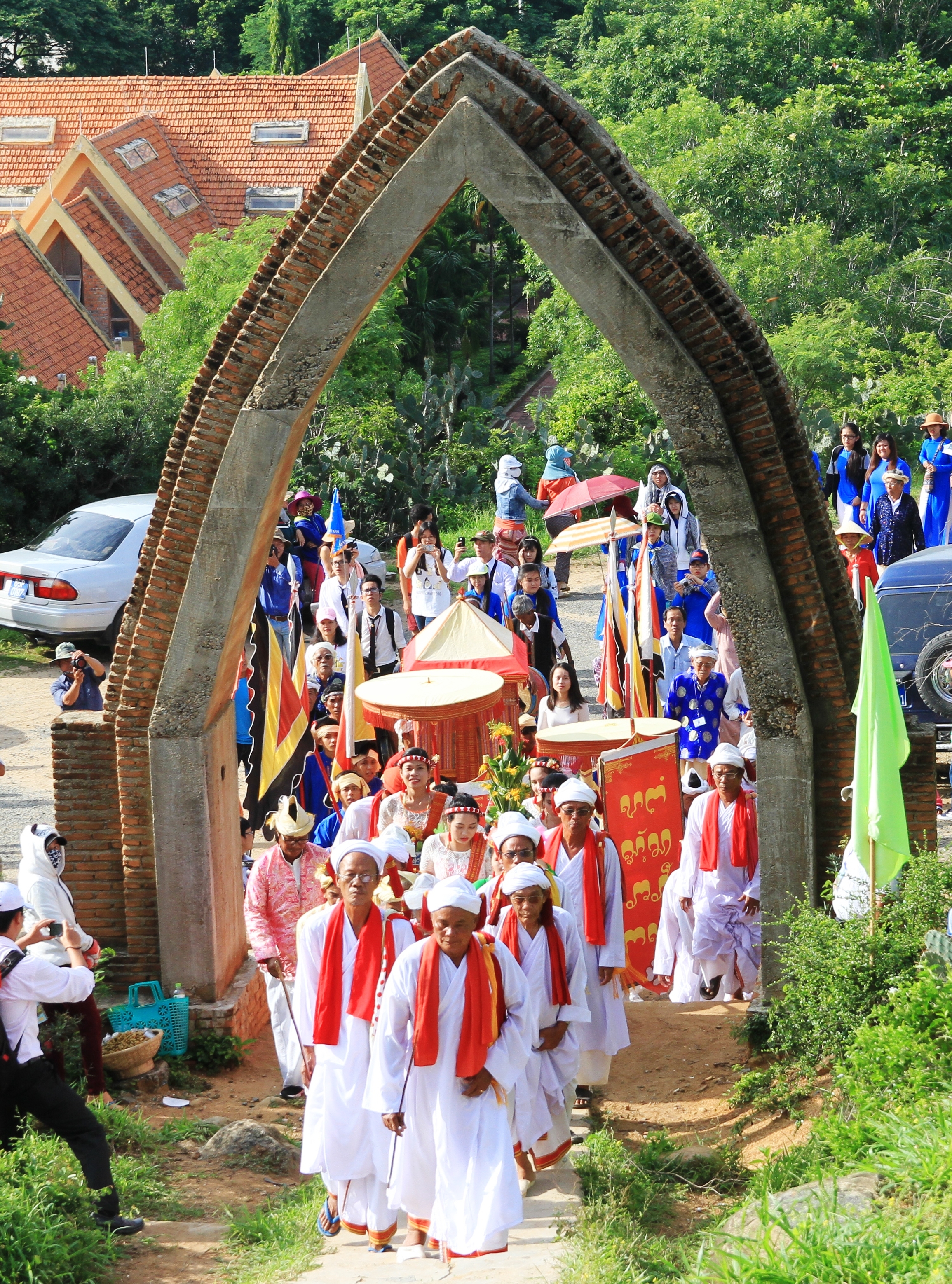 Lễ hội Ka Tê của người Chăm - di sản văn hóa phi vật thể quốc gia