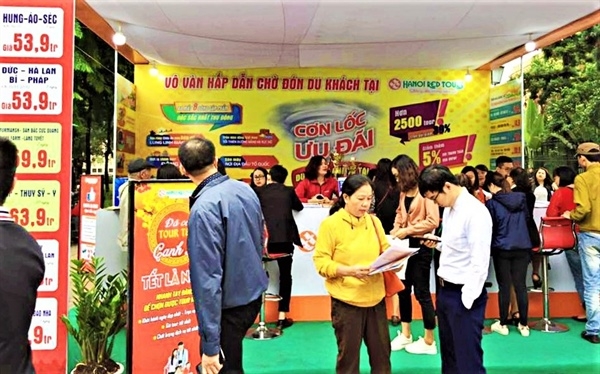 Tháng khuyến mại Hà Nội: Nhiều chương trình giảm giá kích cầu tiêu dùng hấp dẫn