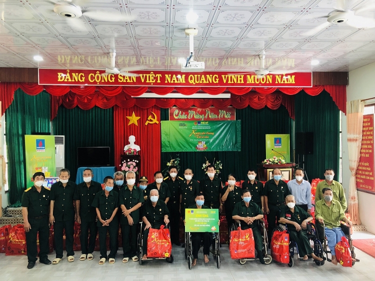 PVFCCo mang Xuân ấm áp đến với người nghèo cả nước