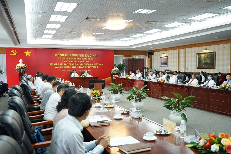 Đoàn công tác Quốc hội làm việc với Petrovietnam và Vietsovpetro