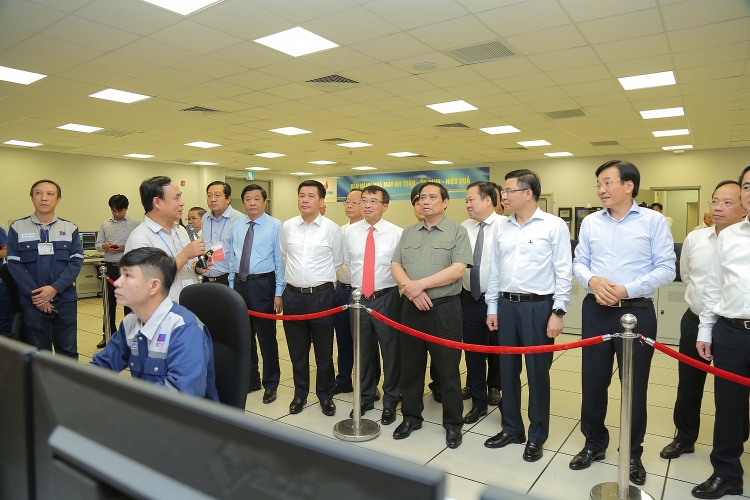 Thủ tướng Phạm Minh Chính thăm và dự Lễ khánh thành NMNĐ Sông Hậu 1