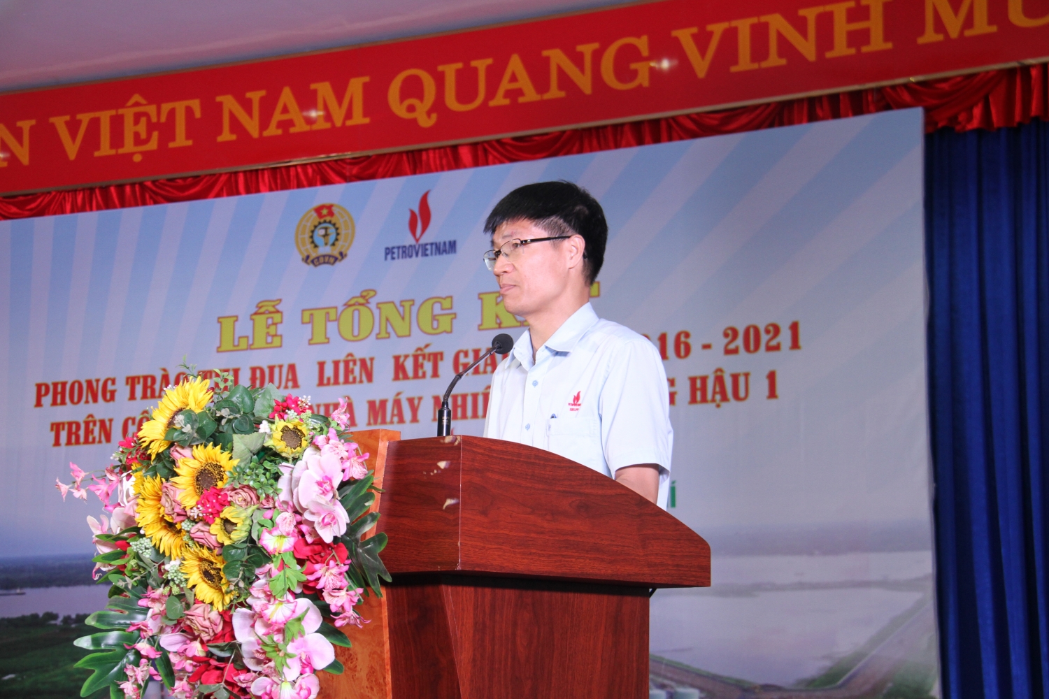 CĐ DKVN tổng kết 5 năm phong trào thi đua liên kết trên công trường NMNĐ Sông Hậu 1
