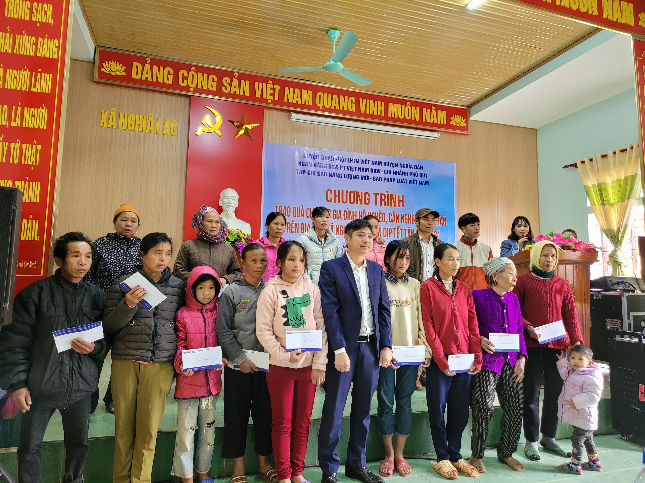 Nghệ An: BIDV Xuân yêu thương 2021 cùng bà con xã Nghĩa Lạc và Quang Tiến