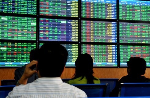 thi-truong-chung-khoan-vuot-muc-tieu-70-gdp-so-voi-de-ra