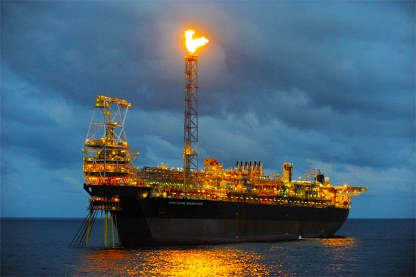 Big Oil đang trả hàng trăm triệu đô-la vì đốt bỏ khí ở Guyana