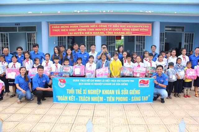 doan co so xi nghiep khoan sua gieng to chuc ve nguon