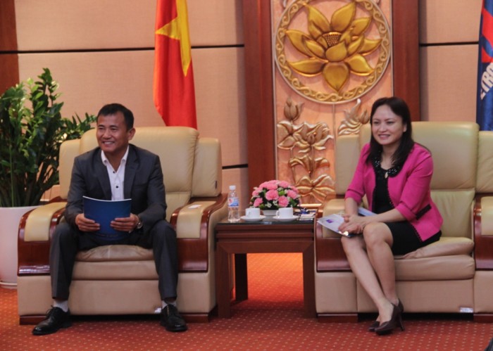 fkcu lam viec voi cong doan dau khi viet nam