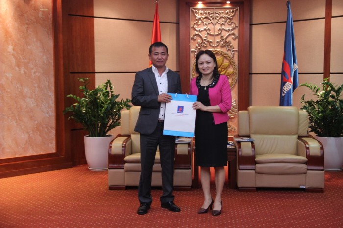 fkcu lam viec voi cong doan dau khi viet nam