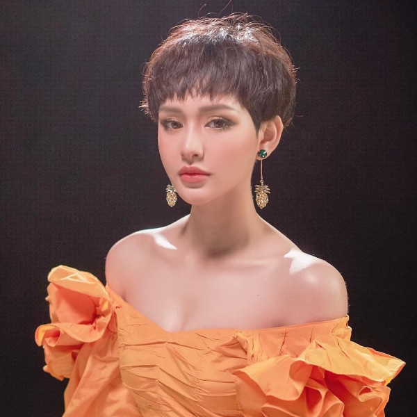 ca si hien ho phu nhan hen ho voi rapper b ray